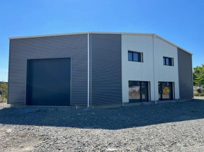 Local industriel / d'activités en Location à Le-loroux-bottereau